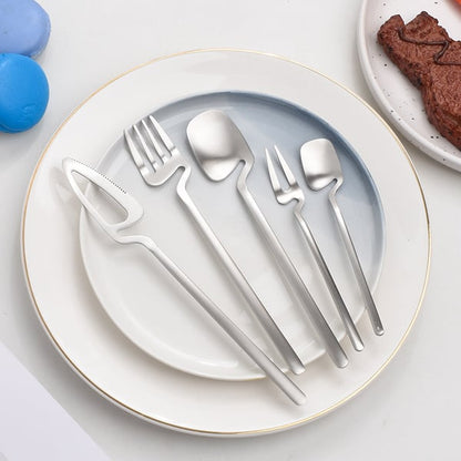 Floroux | Set de Couverts Suspendus | Design Anti-Goutte